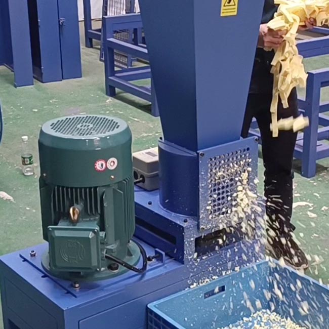 Recicle la trituradora de espuma de látex con memoria de forma